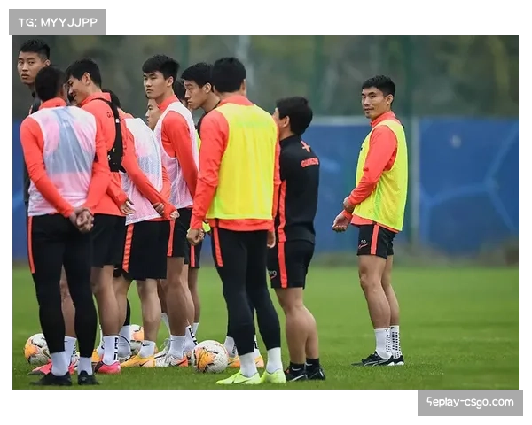 动态简报:数位球员在休赛期自发组织训练营,重点打磨在定位球战术中的角色执行